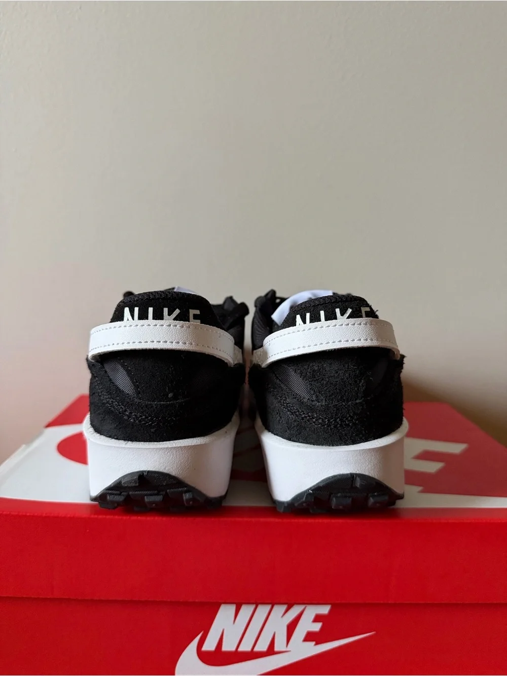 Nike Waffle Debut Black White DH9523-002 Women’s Size 7.5